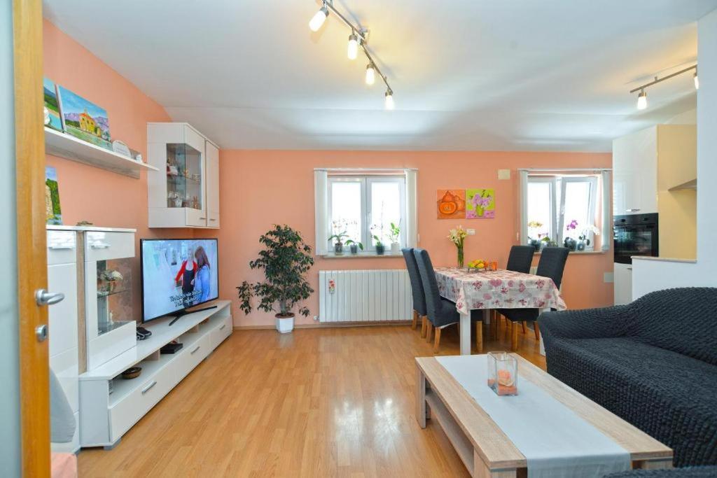 Apartman Eda Pula Exterior foto